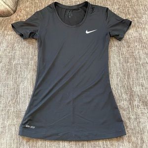 Nike top
